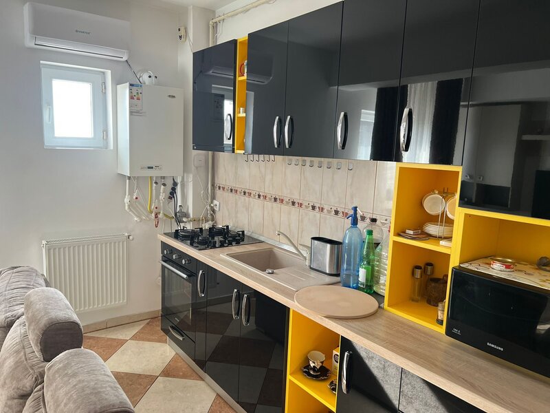 Salaj, Rahova, apartament 2 camere 49 mp, bloc 2015, mobilat, utilat.
